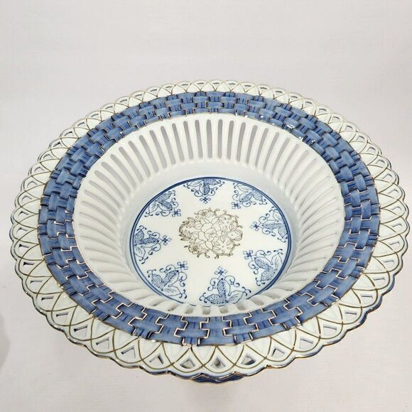 SATSUMA Footed 9" Handpainted Blue & White Floral Pedestal Dish - Picture 5 of 12